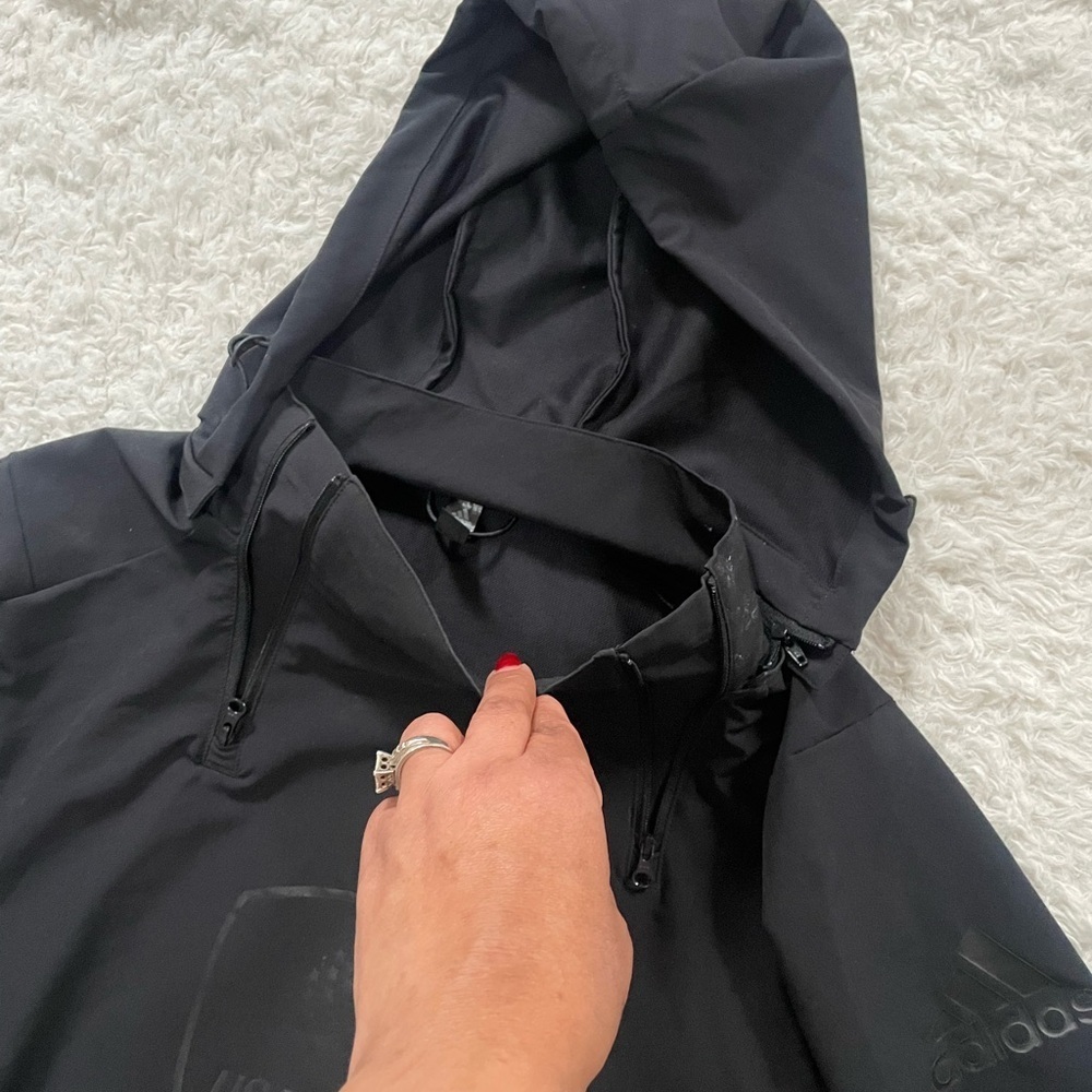 Adidas Men's Black Windbreaker with Gray Accents - Picture 8 of 16